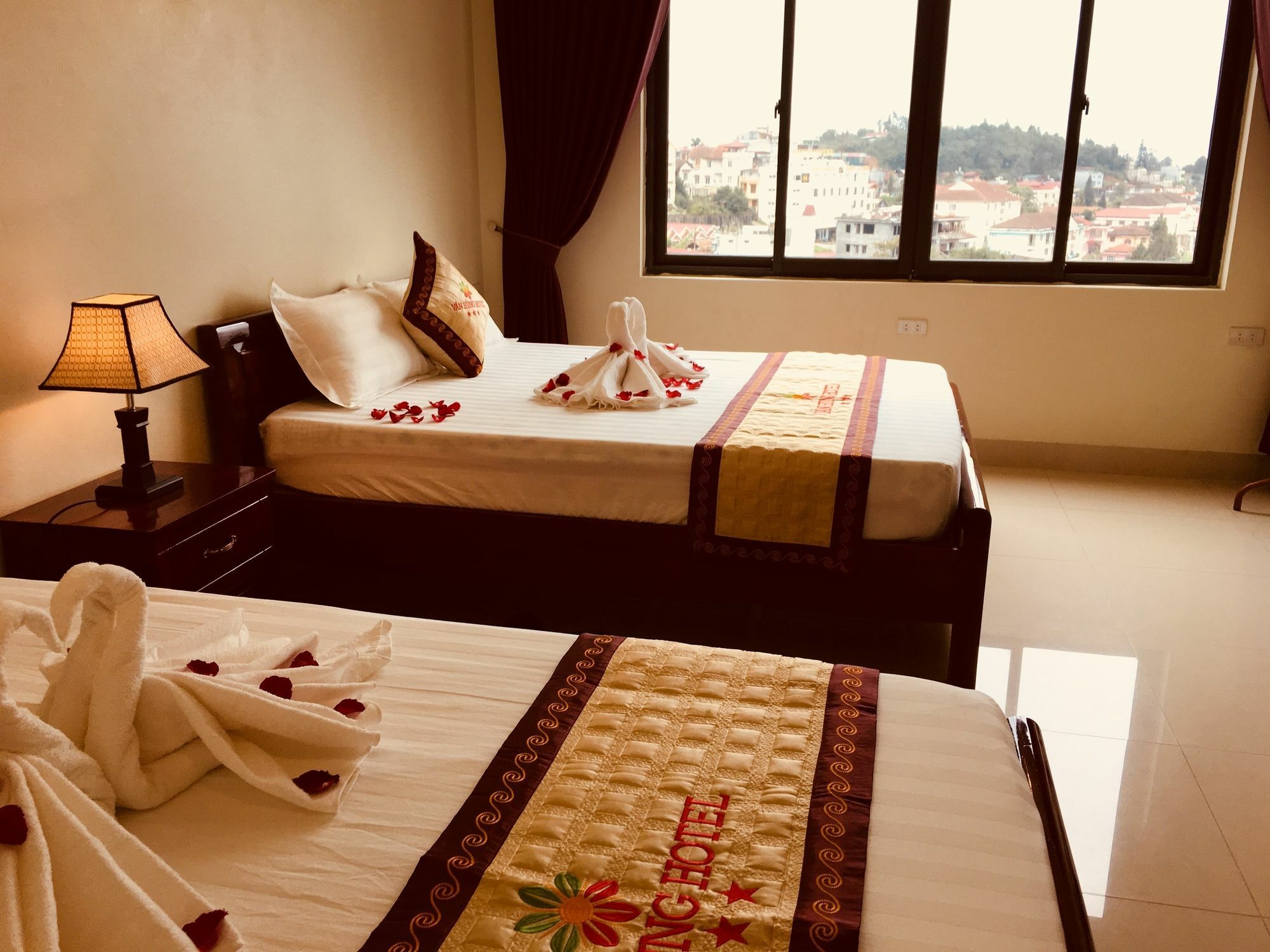 Sapa Van Hung Hotel Exterior photo